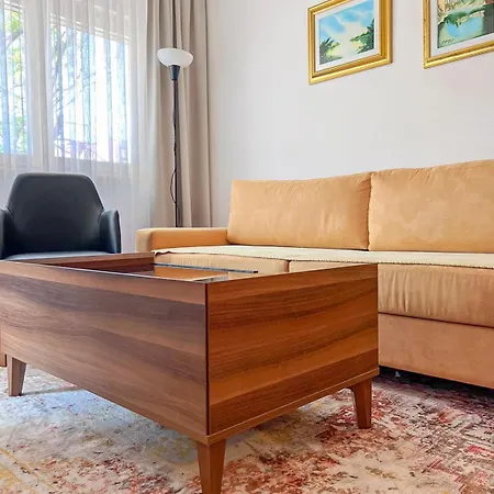 Apartamento Beethree *